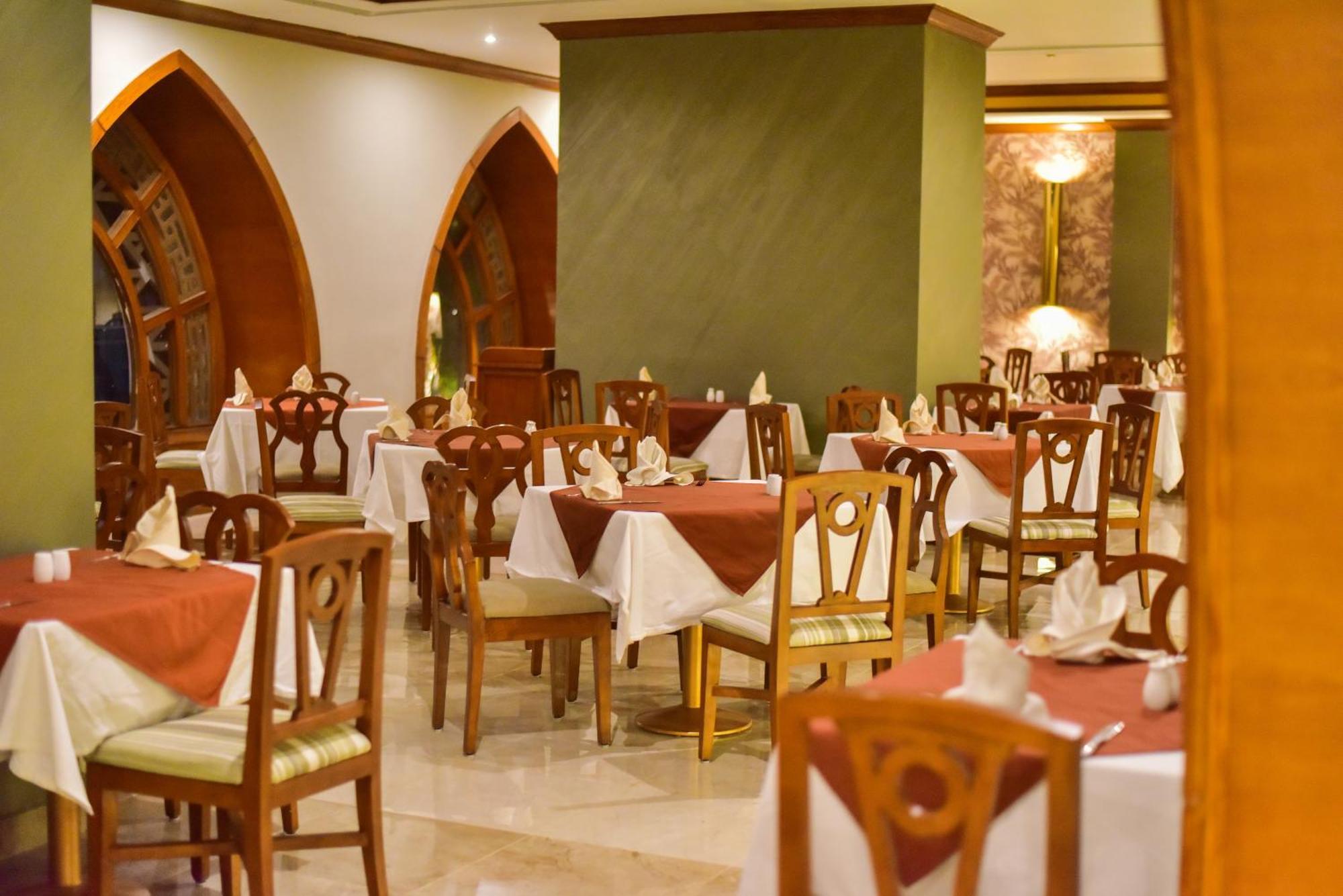 The Grand Hotel Sharm El Sheikh Exteriér fotografie Restaurant
