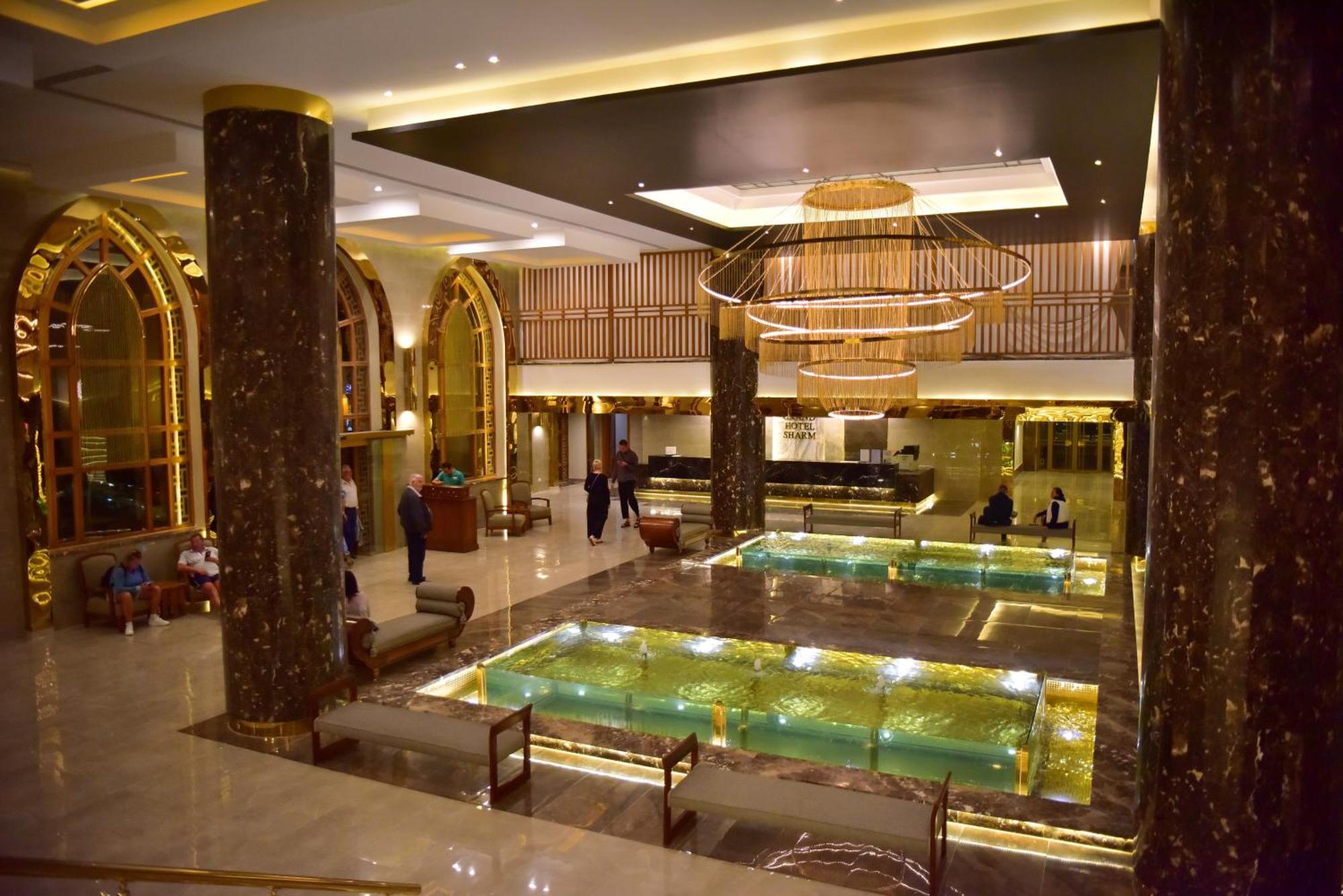 The Grand Hotel Sharm El Sheikh Exteriér fotografie The lobby of the Grand Hyatt Hotel